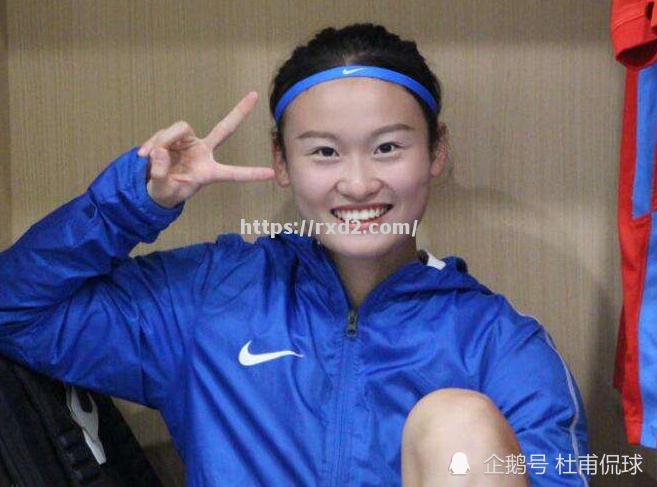 法国女足赢得超级联赛榜首，赛季开门红