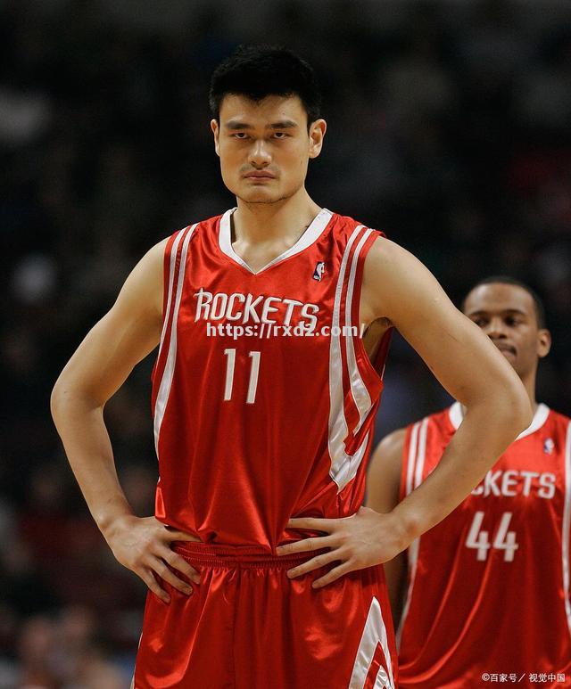 姚明成功晋级世界体育明星名人堂，成为中国篮球的骄傲